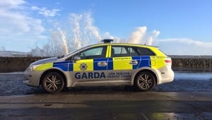 Gardaí closed Sandymount Road in Dublin during high tide (Pic: @gardatraffic)