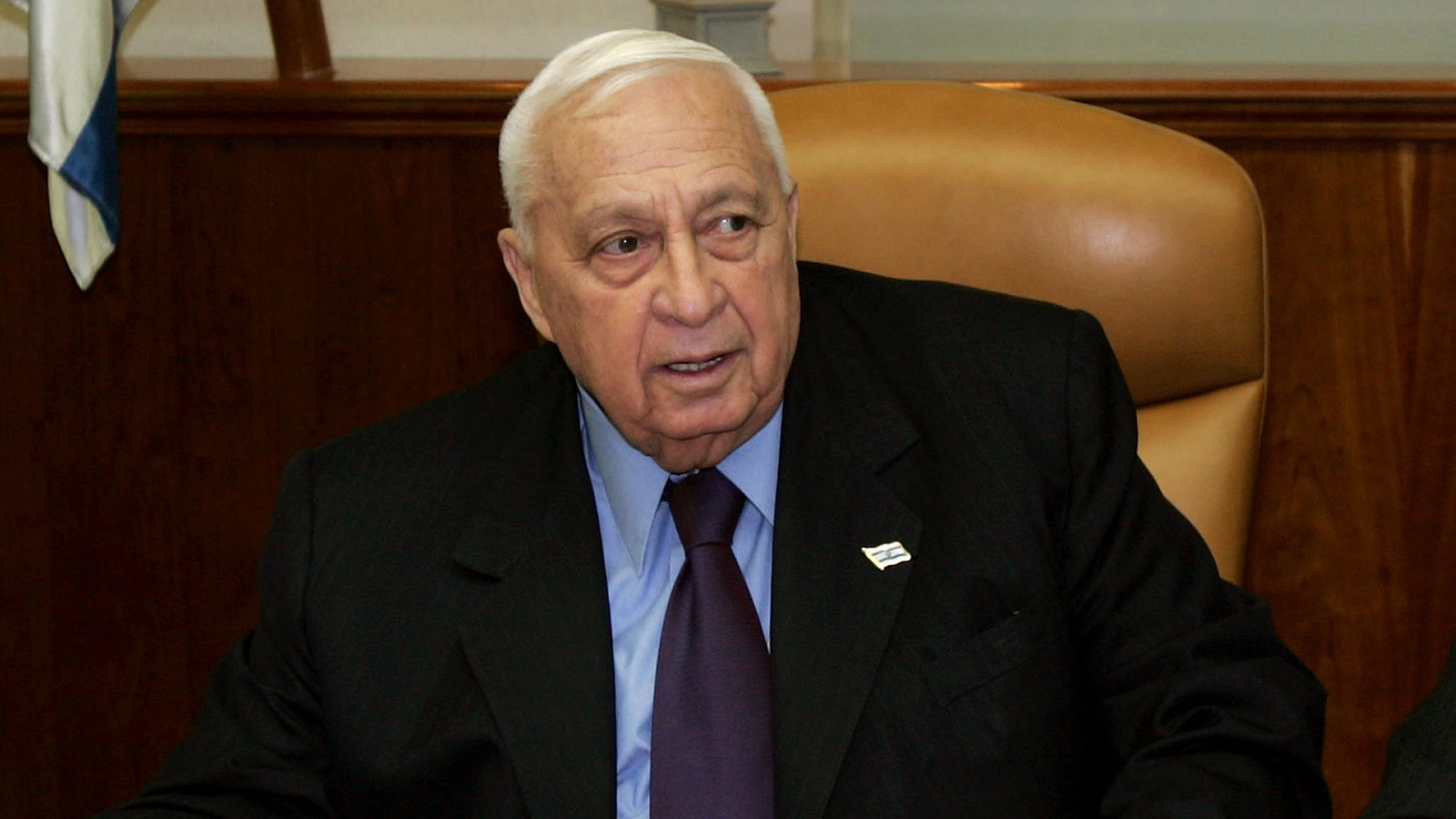Ariel Sharon lies in state in Israeli parliament