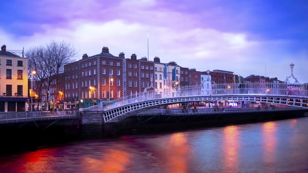 Earnings from visitors to Ireland rose by 11.6% to €780m in Q1 2015 from €699m in Q1 2014