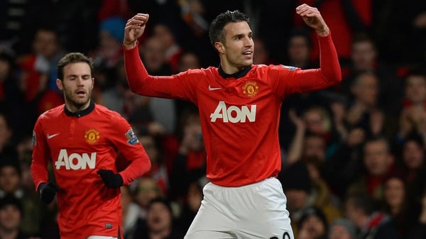 Robin van Persie insists he has no plans to leave Old Trafford