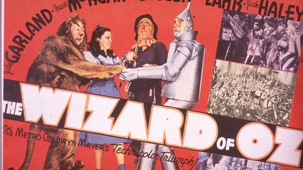 A lobby card from the film The Wizard Of Oz