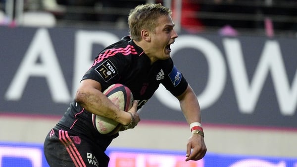 Jules Plisson in action for Stade Francais