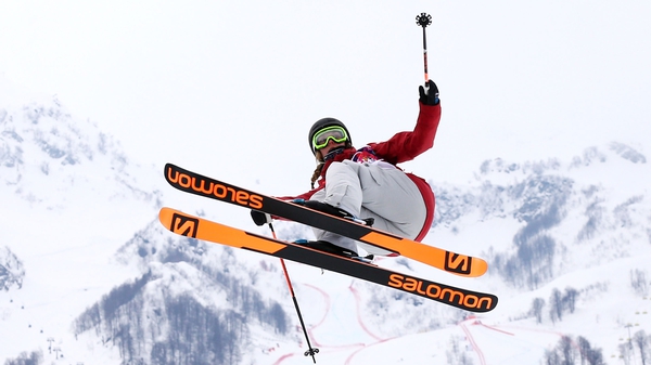Dara Howell secured gold with her first run of the slopestyle final