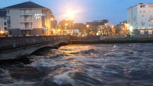 Galway City Council has warned over potential flooding in the Spanish Arch area