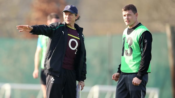 Brian O'Driscoll did not train today; while Les Kiss has heaped praise on the England team