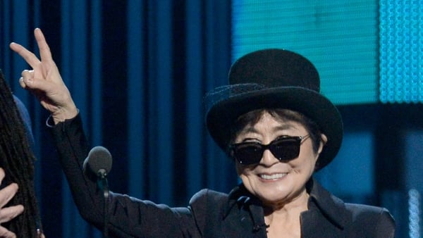 Yoko One hospitalised