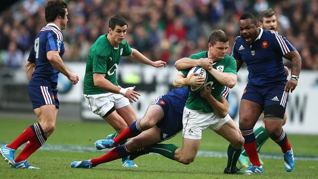 Brian O'Driscoll carries for Ireland against France