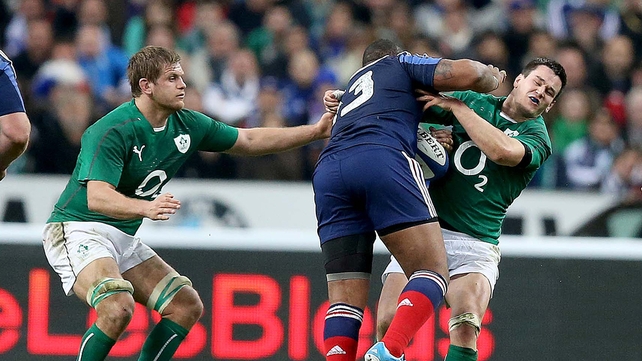 Johnny Sexton gets knocked down and concussed by Mathieu Bastareaud