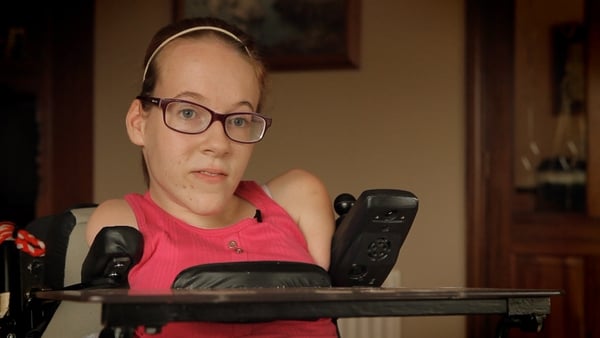 The moving story of Joanne O’Riordan who was born without limbs