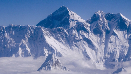 This year's Everest expeditions have been confronted by bad weather and high winds