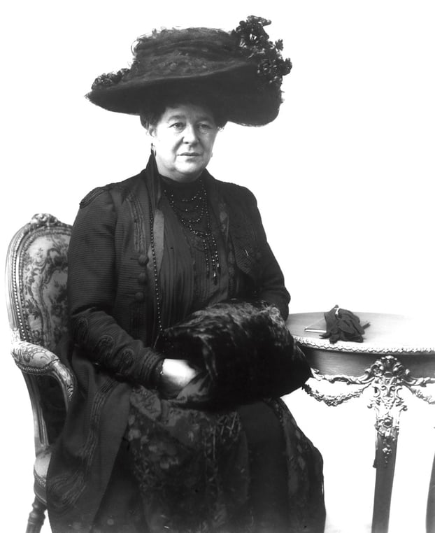 Lady Aberdeen, Century Ireland Issue 26