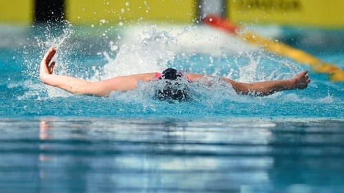 Melanie Houghton really put her head down to break the Irish women's 50m fly record at the NAC