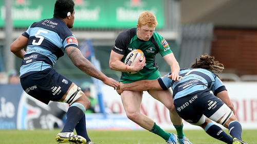 Darragh Leader has signed a new contract with Connacht