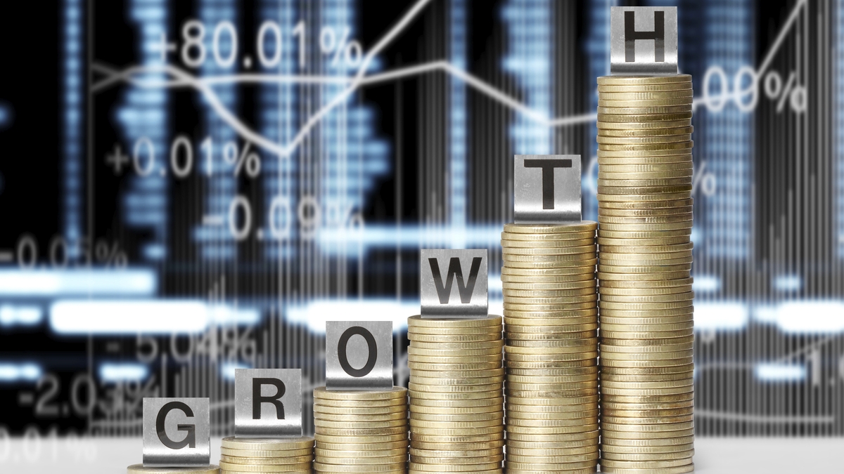 ERSI Ireland's economy is forecast to grow by 3 every year until 2025