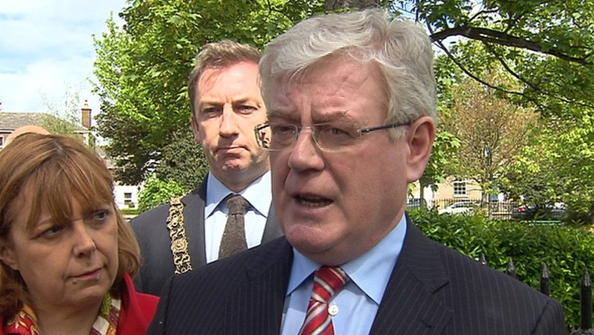 Tánaiste expects Alan Shatter will not accept severance payment Morning Ireland RTÉ Radio