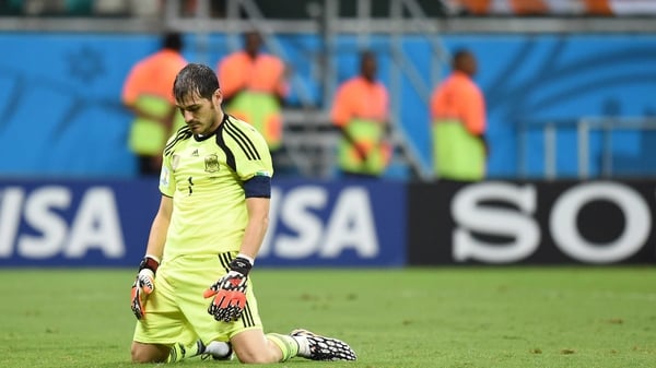 Iker Casillas reacts after Arjen Robben, not seen, scored his team's fifth goal