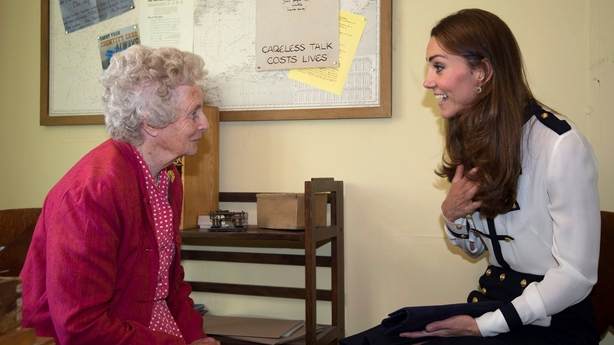 Lady Marion Body talks to Kate Middleton