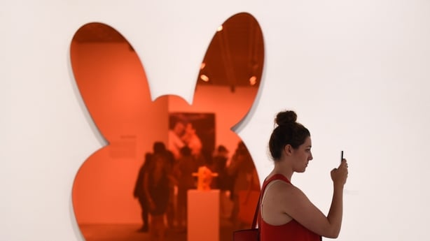 Jeff Koons: A Retrospective 'Kangaroo'