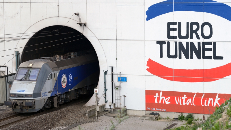 Eurotunnel cuts outlook on weak pound post-Brexit