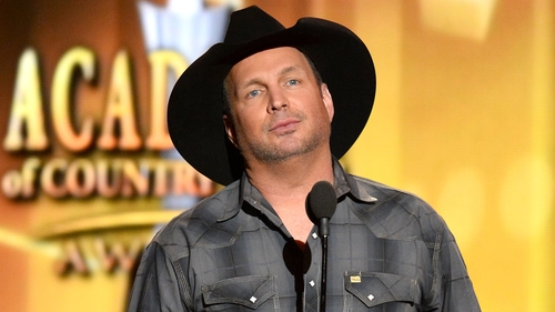 Garth Brooks is still Ireland s No 1