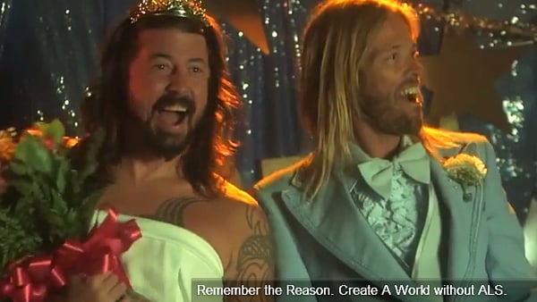 The happy couple... (Screengrab copyright: Foo Fighters)