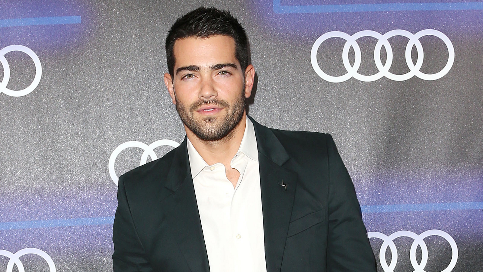 Jesse Metcalfe gets booted off Dancing with the Stars