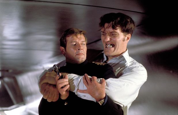 Richard Kiel and Roger Moore in The Spy Who Loved Me