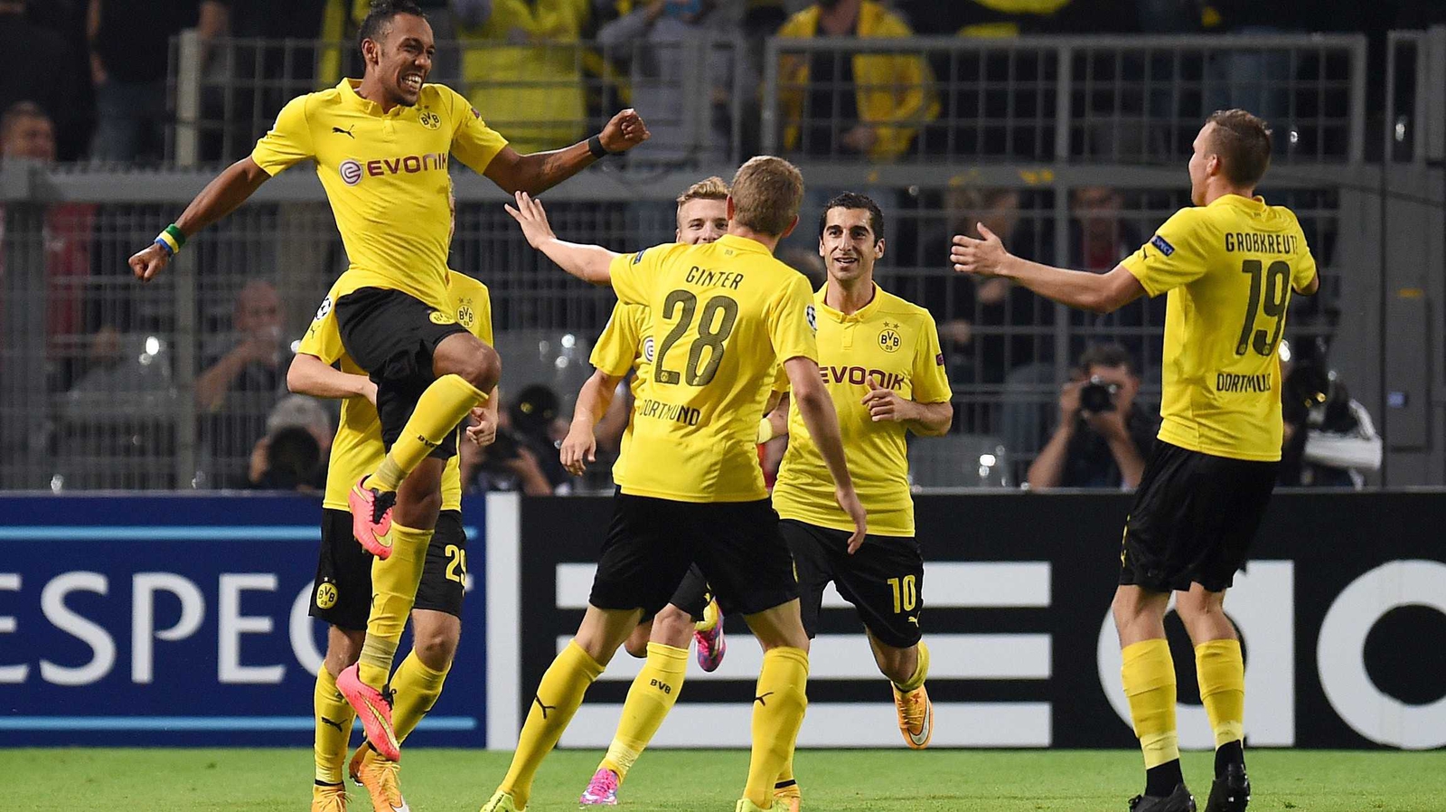 Dortmund convincing in win over Arsenal