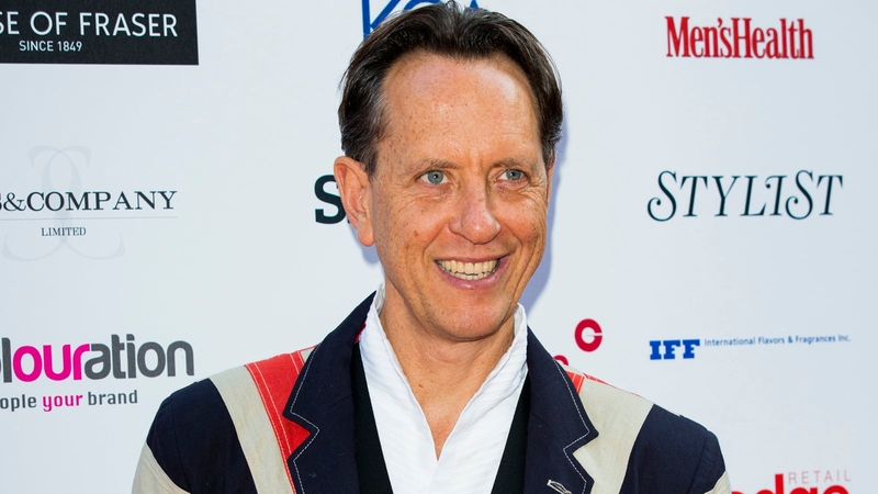Look! Richard E Grant in Downton Abbey