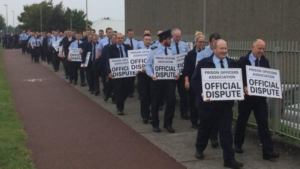 Cloverhill prison officers stopped work for one hour today and will do the same tomorrow