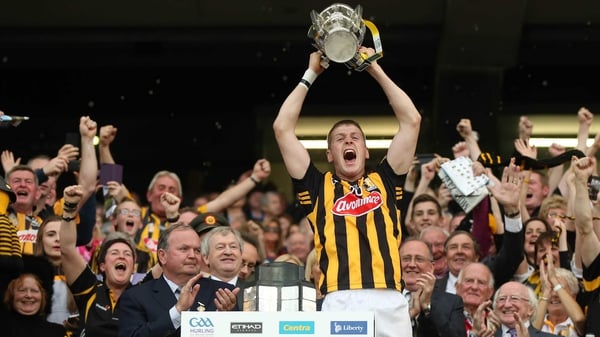 Lester Ryan of Kilkenny lifts the Liam MacCarthy Cup