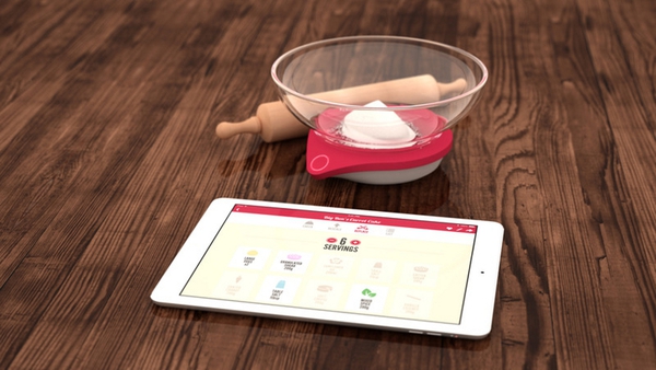 Drop's scale connects to an iPad to guide users through a recipe