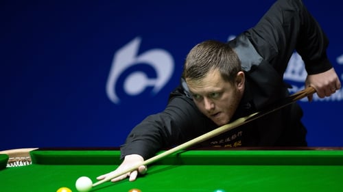 Mark Allen wasted little time progressing into the last eight in Shanghai
