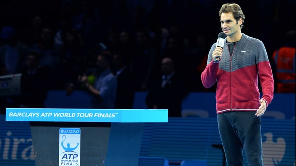 Roger Federer confirms his withdrawal to a disappointed crowd at the O2 in London