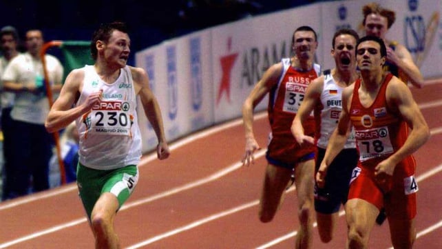 David Gillick wins 400m gold at the 2005 European indoors