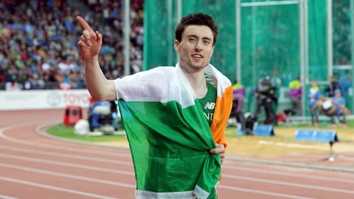 Mark English finished second in the 800m at the Glasgow Indoor Grand Prix