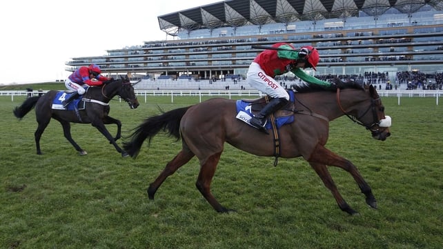 Dodging Bullets (r) and Sprinter Sacre (l)