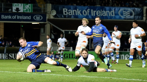 Sean Cronin was at the end of a stunning Leinster move to secure a bonus point after 40 minutes