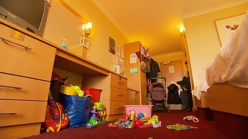 The number of children in emergency accommodation was down by 125 to 2,327