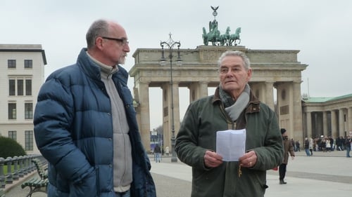 Close to Evil director Gerry Gregg with Tomi Reichental (Pic: Parxis Pictures)