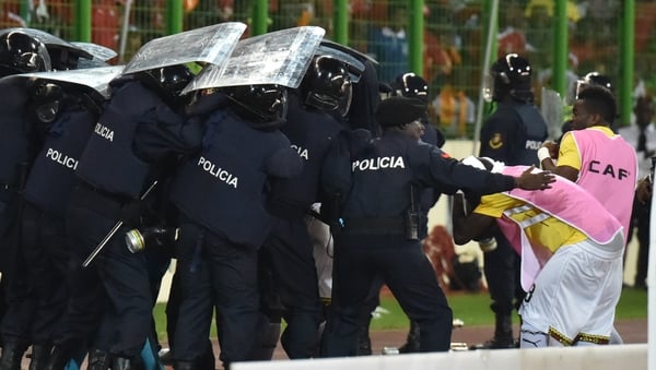 Riot police protect Ghana players