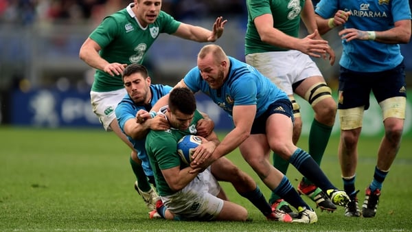 Conor Murray's try helped Ireland to a 3-26 win