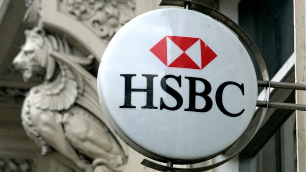 HSBC has reported a 35% slump in its quarterly profits