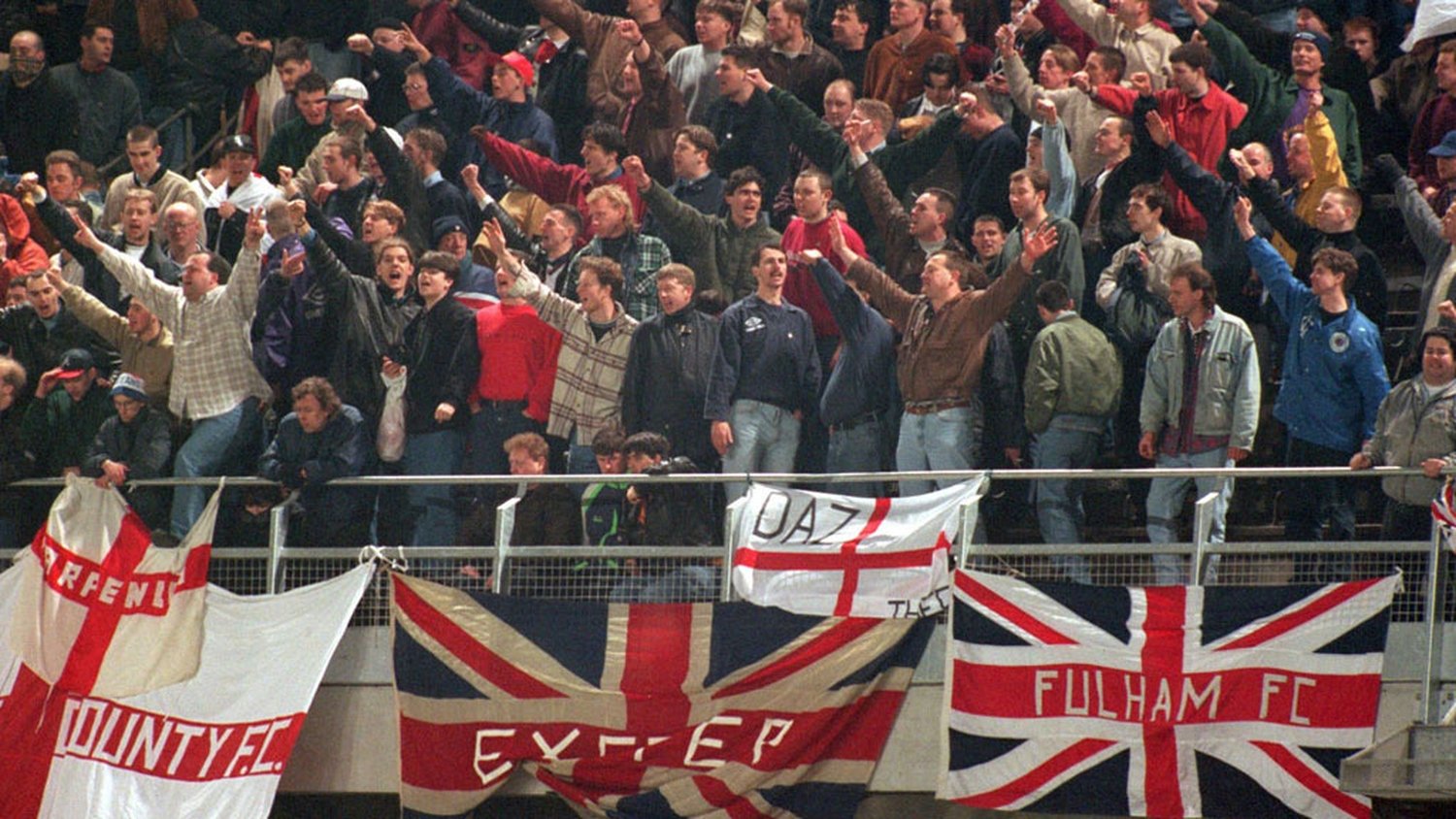 RTÉ Archives | Sports | England Fans on Rampage at Lansdowne Road