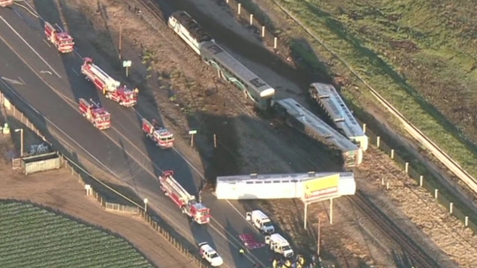 At least 30 injured in US train derailment