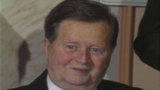 Michael O'Hehir (1990)
