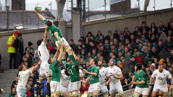 Ireland's Peter O'Mahony wins a lineout against England during the 2014 Six Nations