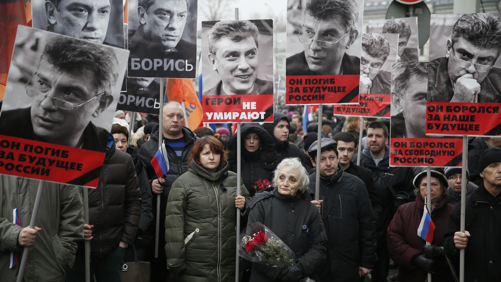 Как справиться с смертью. Шествия памяти Бориса Немцова.