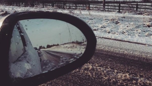 A reflection of snow in the Midlands (pic: @tinacurlysue)