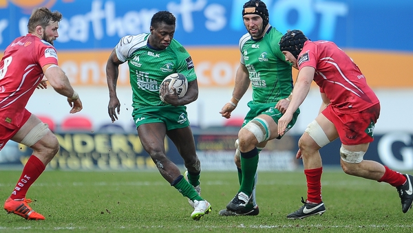 Niyi Adeolokun in action against Scarlets